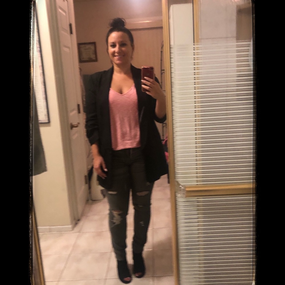 👋🏼  Meet your Posher, Jacqueline 🤗